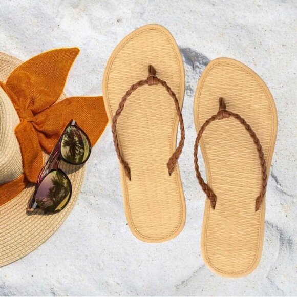 Flip Flops - Picture 2 of 4